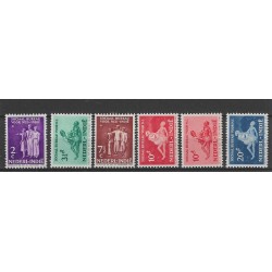 Ned. Indie  266-271 Sociaal Bureau MNH/postfris  CV 15 €