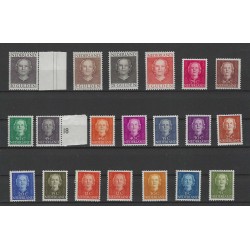 Nederland 518/533, 534/537 Juliana EN FACE MNH/postfris CV 1175 € Certificaat!