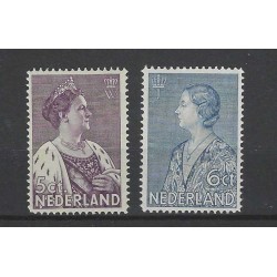 Nederland 265-266  Crisis zegels  MNH/postfris  CV 67 €