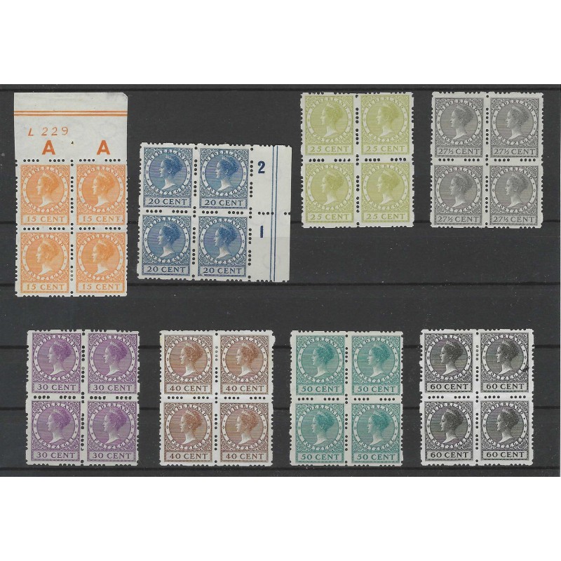 Nederland R33-56  Viezijdige roltanding blokjes van 4 MNH/MH CV 1700 €