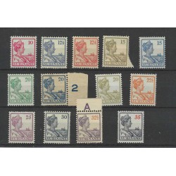 Suriname 87-99 Wilhelmina  MNH/postfris CV 255 €