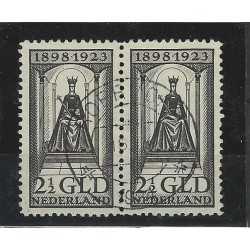 Nederland 130 Wilhelmina 1923 paartje VFU/gebr  CV 550 € !!LUXE!!