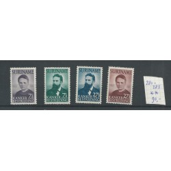 Suriname  280-283 Röntgen en Curie  MNH/postfris  CV 90 €