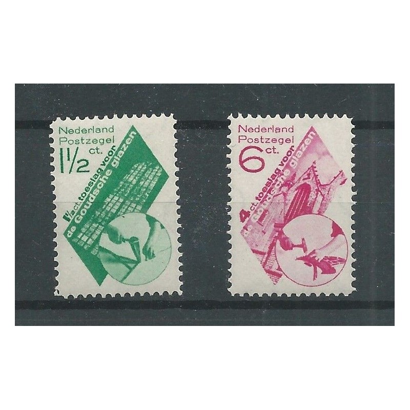 Nederland 238-239 Goudse Glazen MNH/postfris CV 95 € Nederland 238-239 Goudse Glazen MNH/postfris CV 95 €