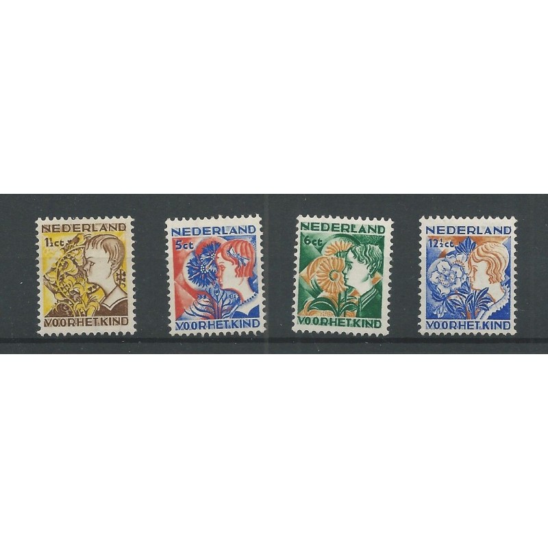 Nederland 248-251 Kind 1932 MNH/postfris CV 126 € Nederland 248-251 Kind 1932 MNH/postfris CV 126 €