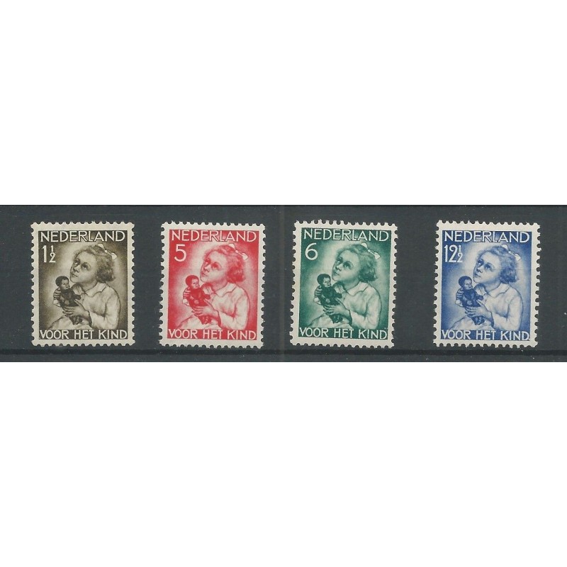 Nederland 270-273 Kind 1934 MNH/postfris CV 105 € Nederland 270-273 Kind 1934 MNH/postfris CV 105 €