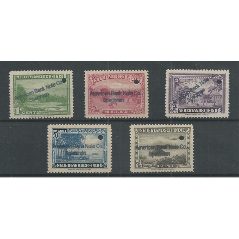 Ned. Indie 304-308 SPECIMEN en PERFORATIEGAT MH of MNH/postfris CV ??? € Ned. Indie 304-308 SPECIMEN en PERFORATIEGAT MH of MNH/postfris CV ??? €