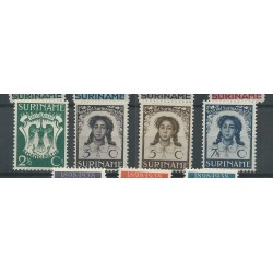 Suriname 183-186 Emancipatie MNH/postfris  CV 18 €