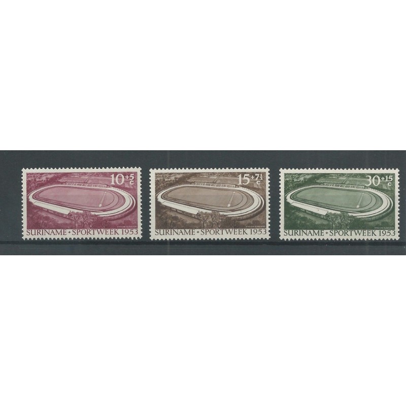 Suriname 309-311 Stadion Paramaribo MNH/postfris CV 42 € Suriname 309-311 Stadion Paramaribo MNH/postfris CV 42 €