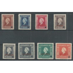 Ned. Indie  304-311 SPECIMEN en PERFORATIEGAT  MNH/postfris  CV ??? €