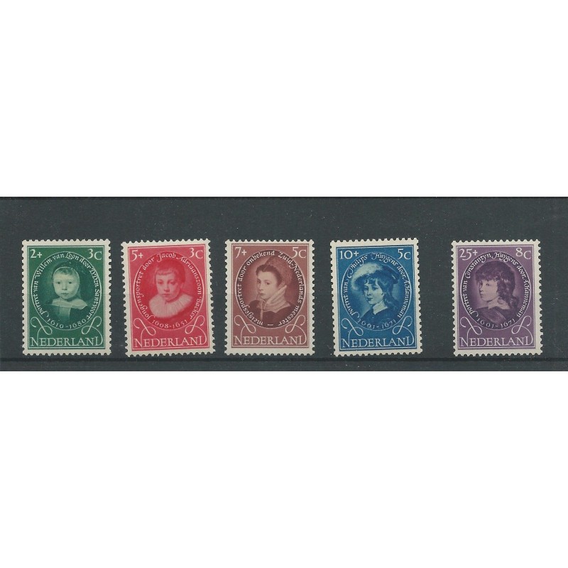 Nederland 666-670 Kind 1955 MNH/postfris CV 17 € Nederland 666-670 Kind 1955 MNH/postfris CV 17 €