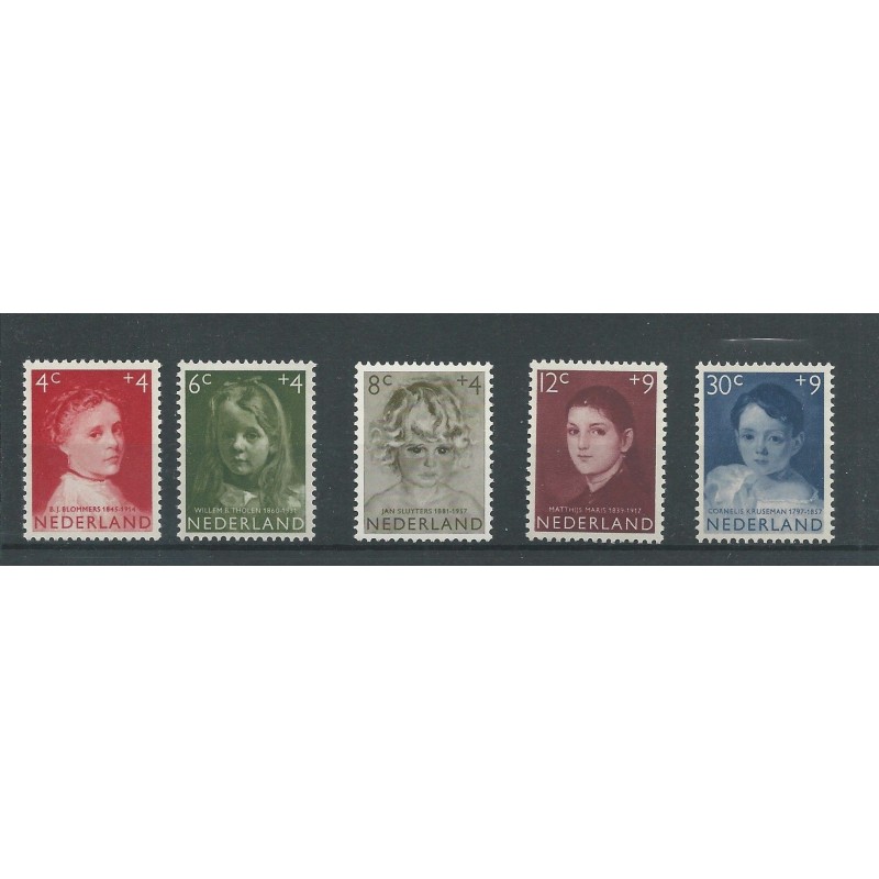 Nederland 702-706 Kind 1957 MNH/postfris CV 13,5 € Nederland 702-706 Kind 1957 MNH/postfris CV 13,5 €
