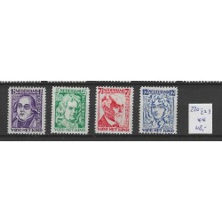 Nederland  220-223 Kind 1928  MNH/postfris CV 48 €