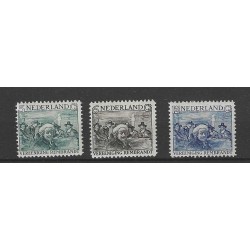 Nederland  229-231 Rembrandt  MNH/postfris CV 80 €