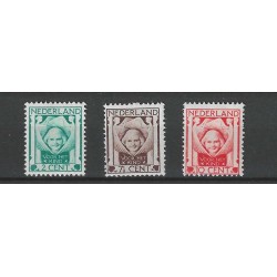 Nederland 141-143 Kind 1924 MNH/posfris  CV 35 €