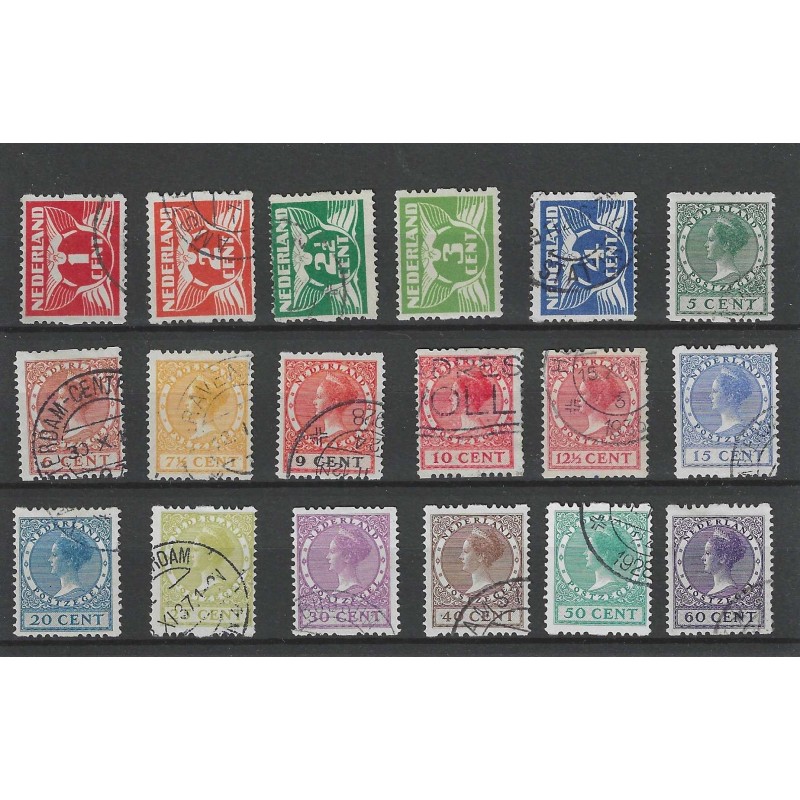 Nederland R1-18 Tweezijdige roltanding z. wm. VFU/gebr CV 360 € Nederland R1-18 Tweezijdige roltanding z. wm. VFU/gebr CV 360 €