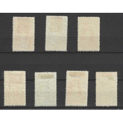 Suriname 104-110 Wilhelmina MH/ongebr  CV 270 €